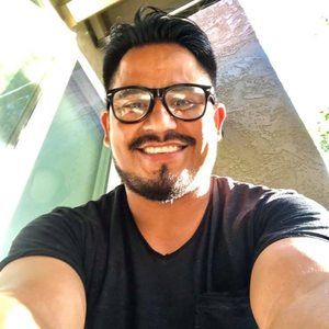 Meet your Posher, Roberto